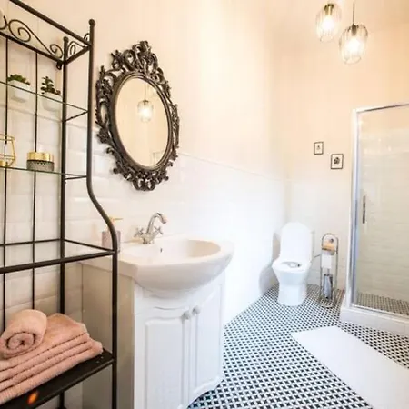 Natalia & Didier Lägenhet